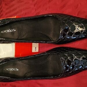 Aerosoles Envy purple leather pump